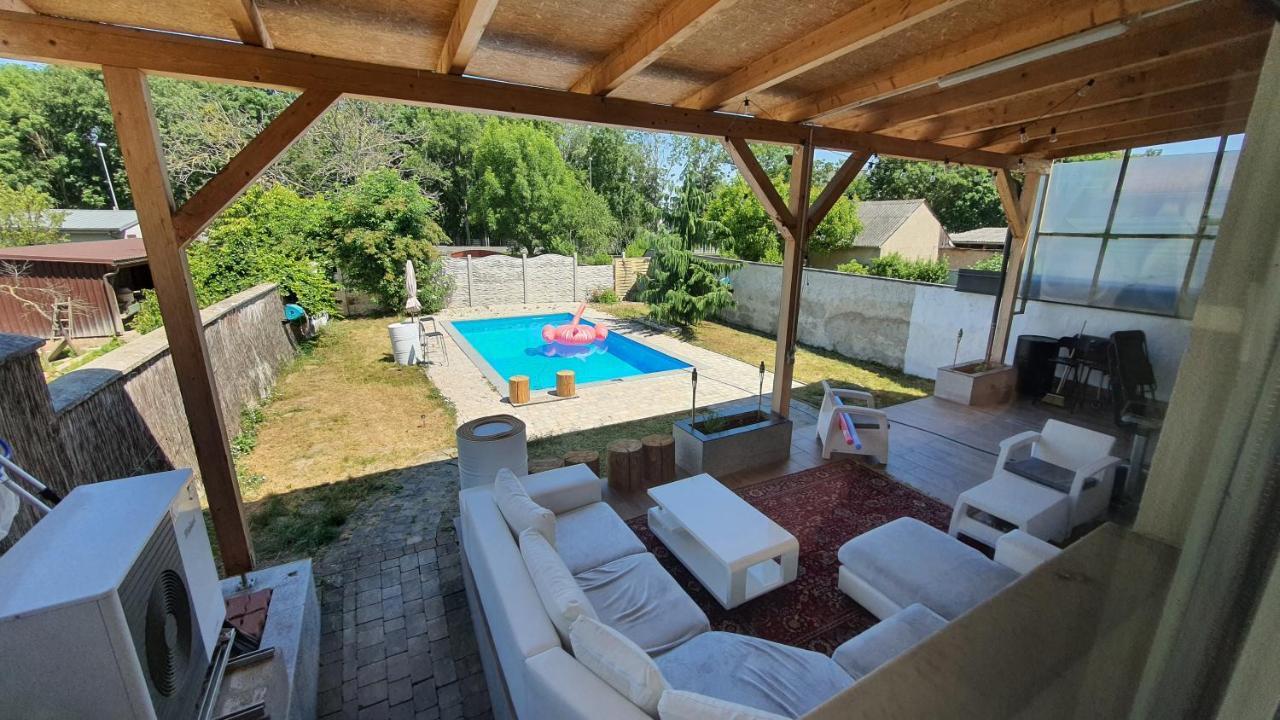 4 Room Flat With Garden And Pool Kittsee Eksteriør billede